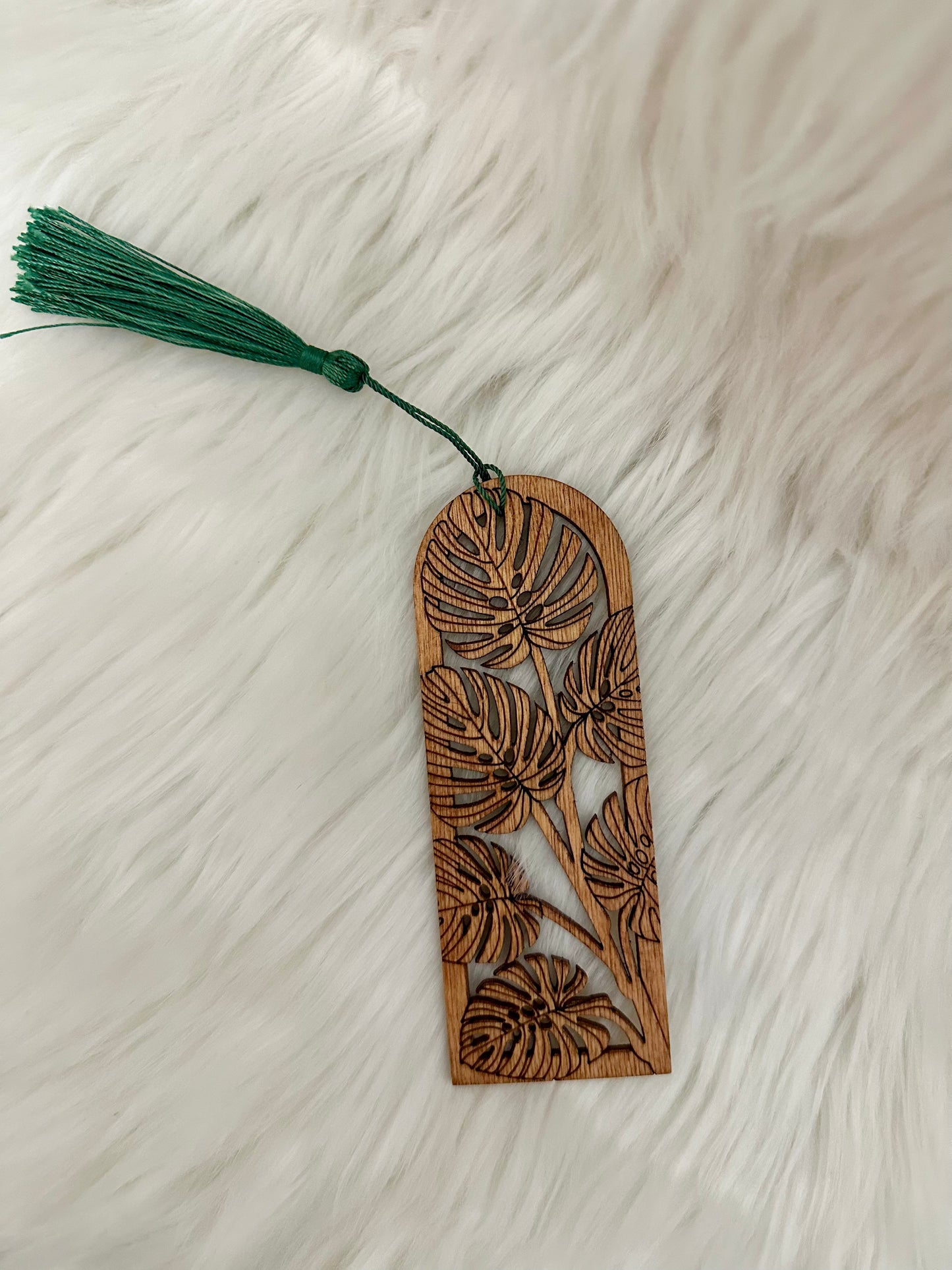 O'ahu Bookmark | Amina Quraishi