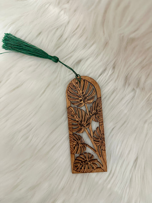 O'ahu Bookmark | Amina Quraishi