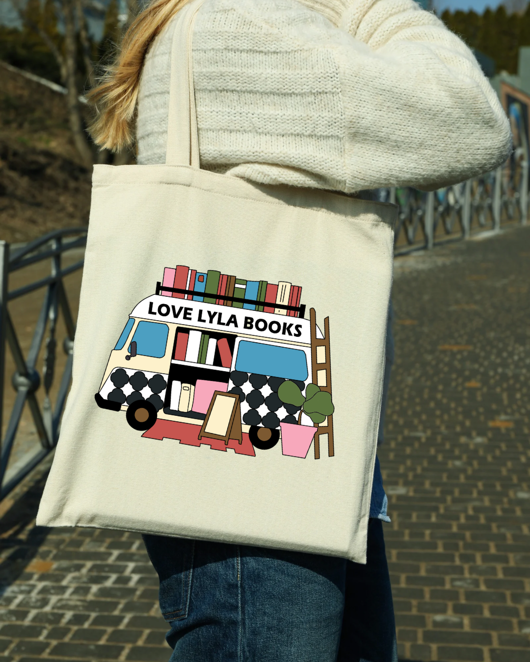 Love Lyla Books Tote Bag Fundraiser