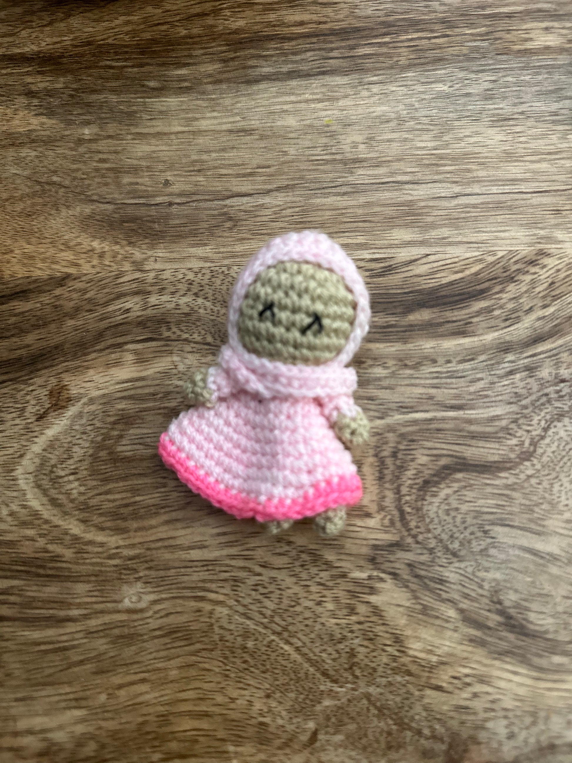 little-hijabi-doll-crochet-dolls-4