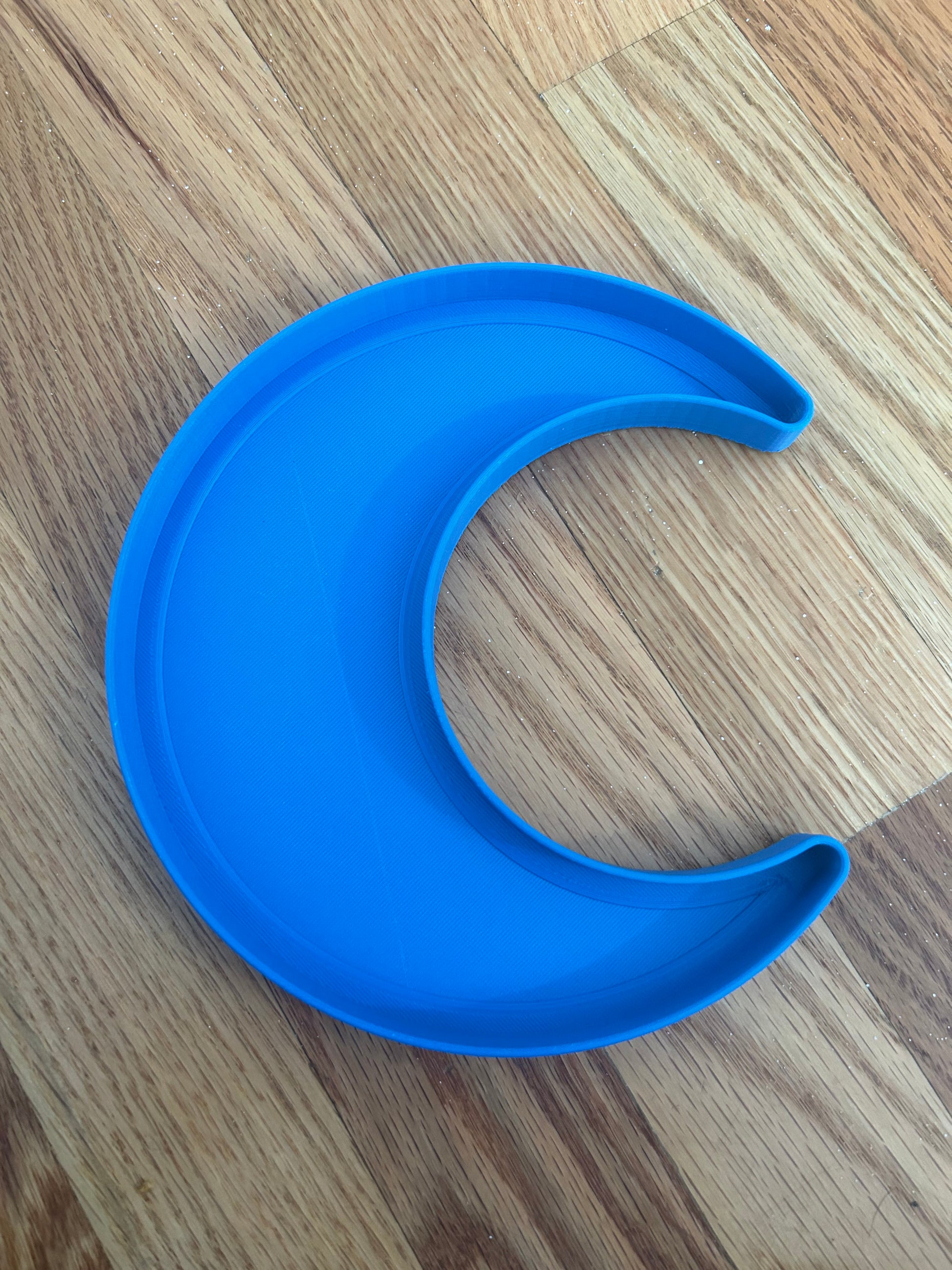 crescent-tray-3